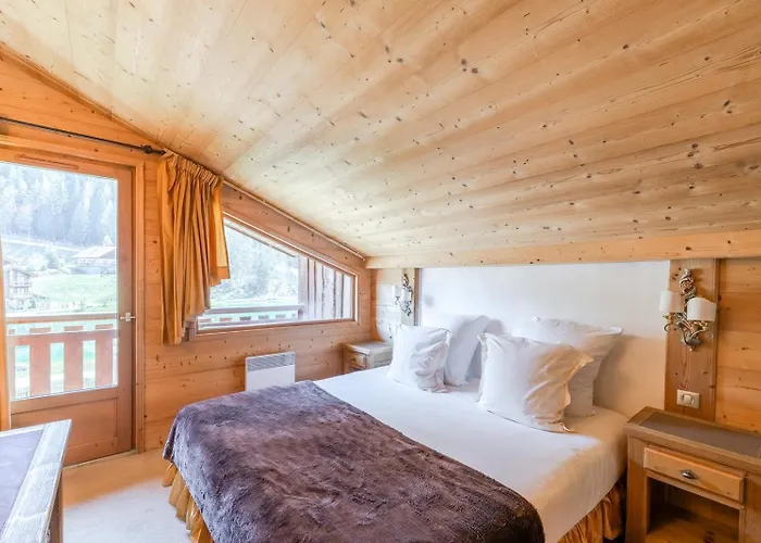 La Maison Les Peupliers Otel 4*