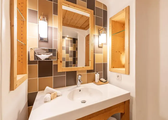 Hotell La Maison Les Peupliers Courchevel